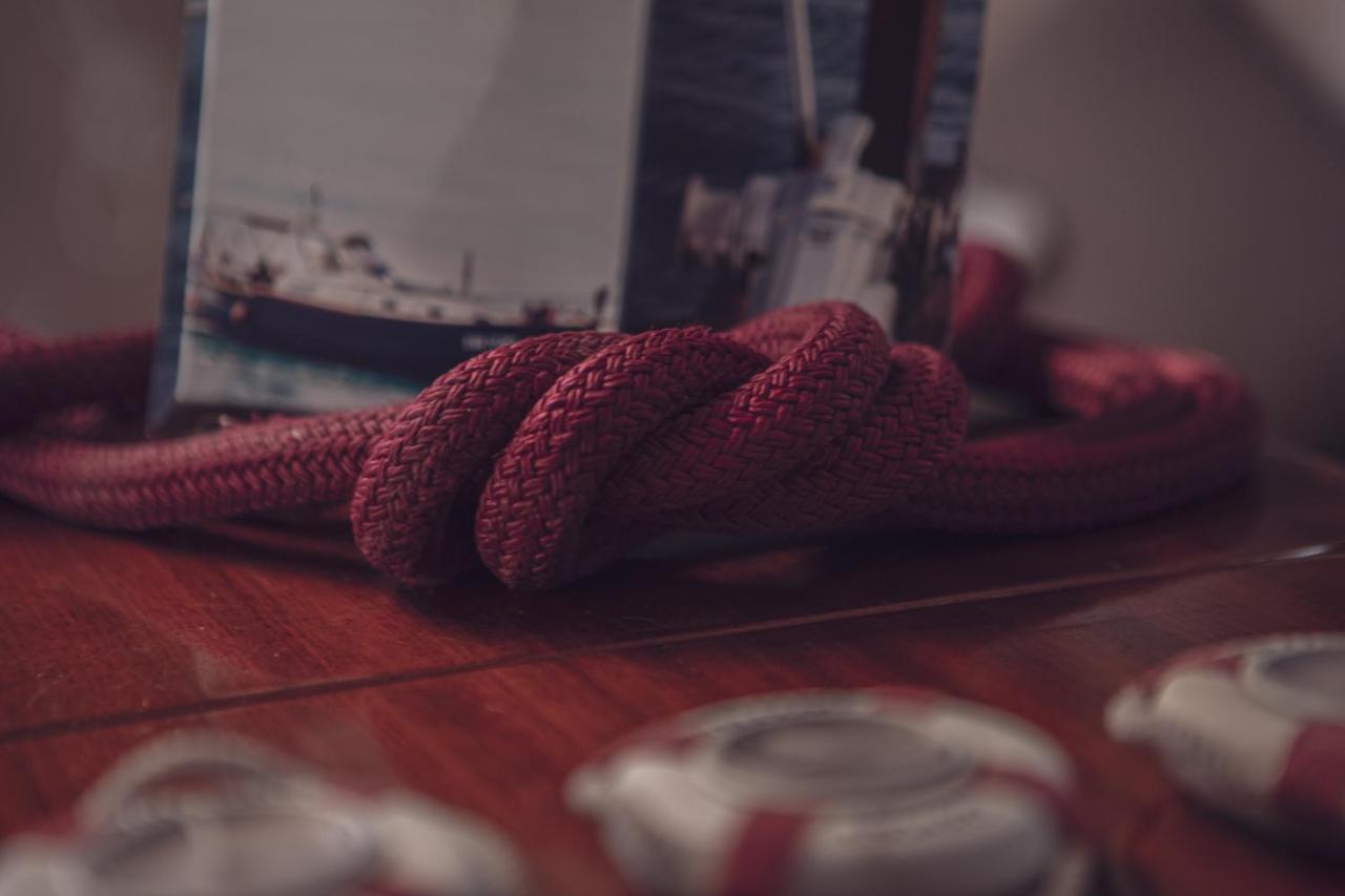 "Ultima" Love Boat Bari Extérieur photo